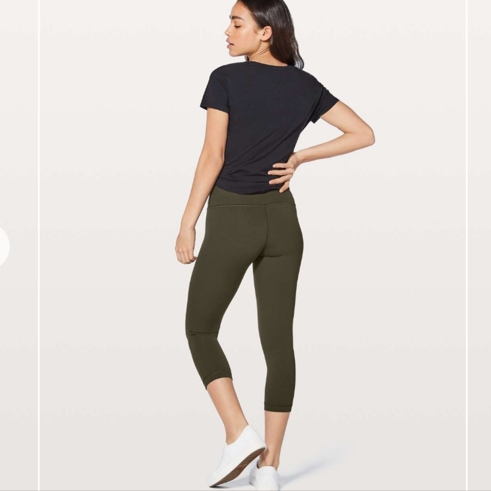 LULULEMON Wunder Under Crop Olive Green W6agzs